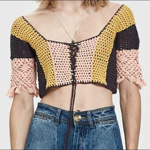 Farrow - Picture 1 of 4